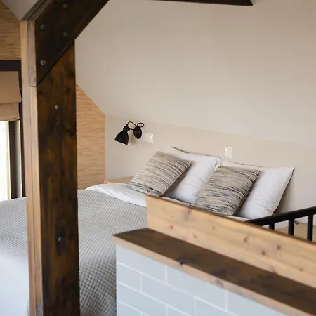 Hartenlust De Hooizolder 3*